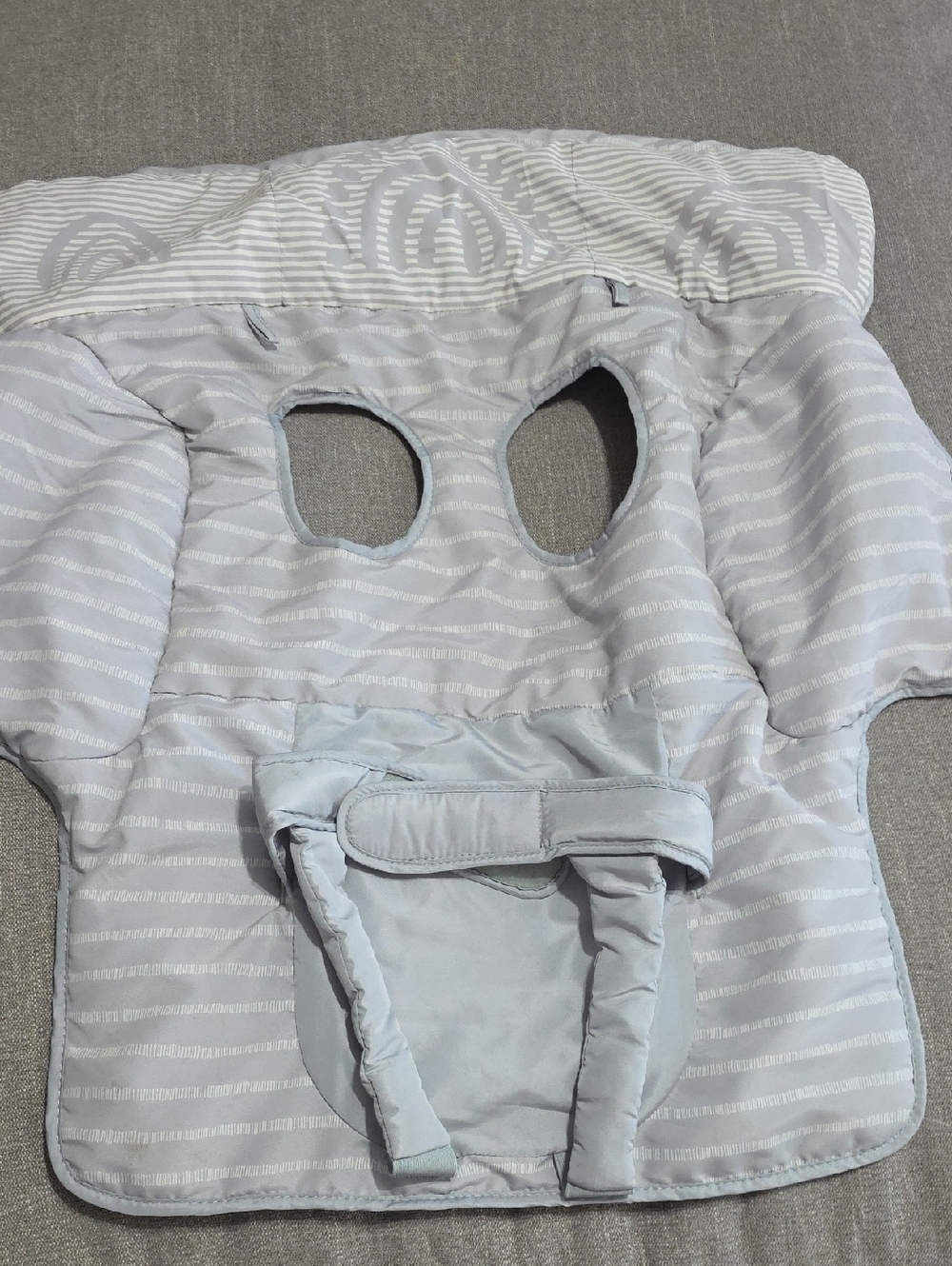 Light Gray Striped Padded Shopping Cart Cover for Baby